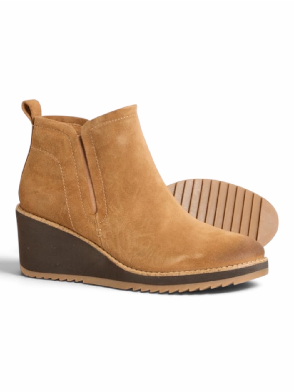 Söfft – Emeree Waterproof Suede Wedge Chelsea Booties – Saddle Brown – Sz. 8